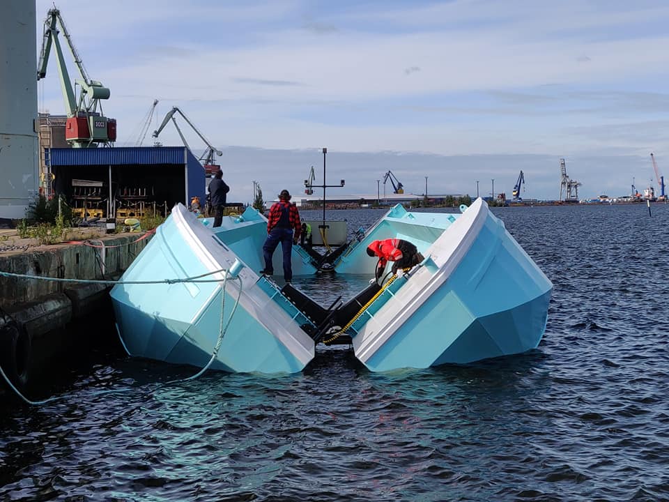 Split Hopper Barges