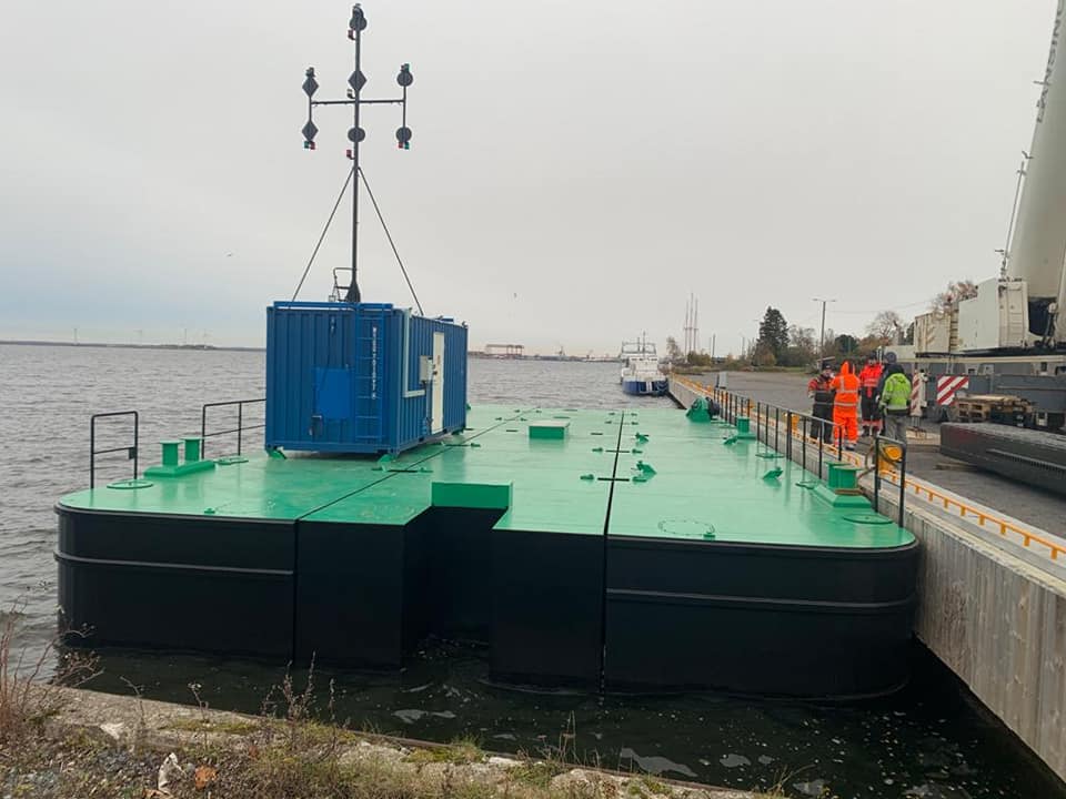 Deck Barges / Flat Top Barges